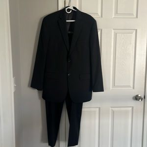 Men’s black suit